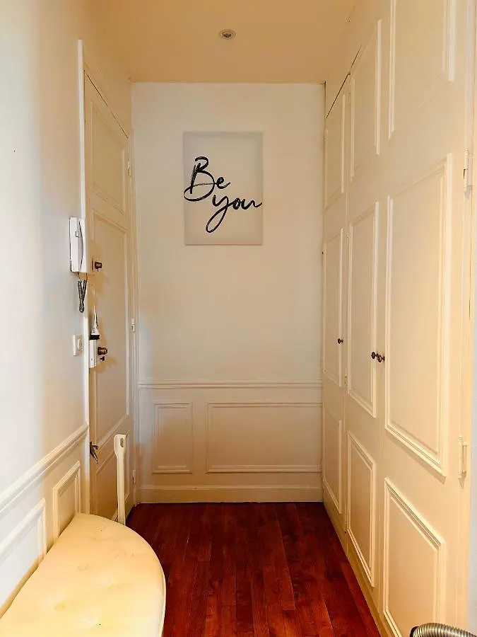 Cosy Appartement Avec Vue Tour Eiffel Paris 0*,